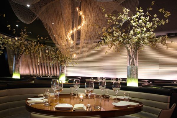 Dining Dining